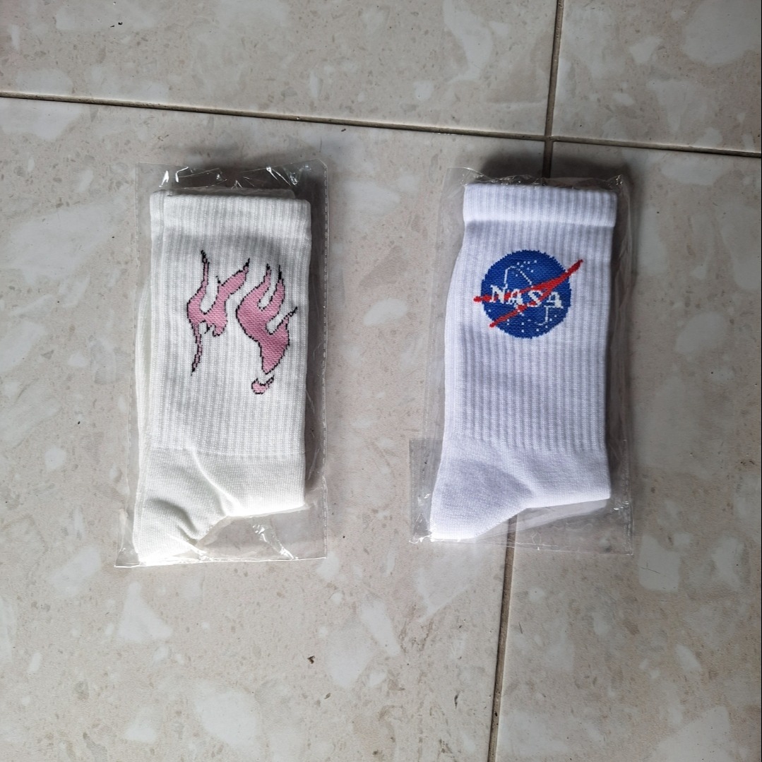 kaos kaki panjang oldskull, polos sebetis