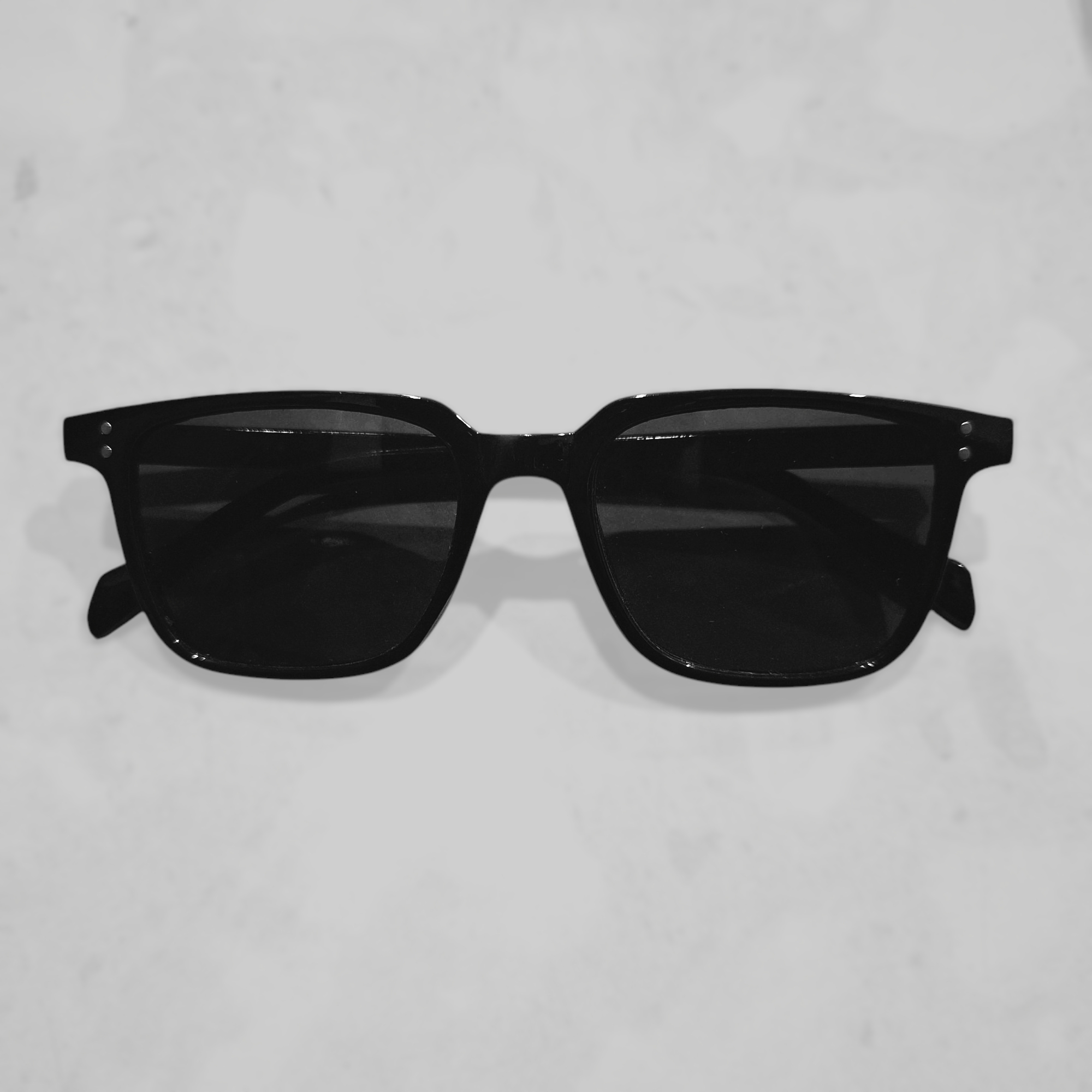 kacamata hitam model kch-012