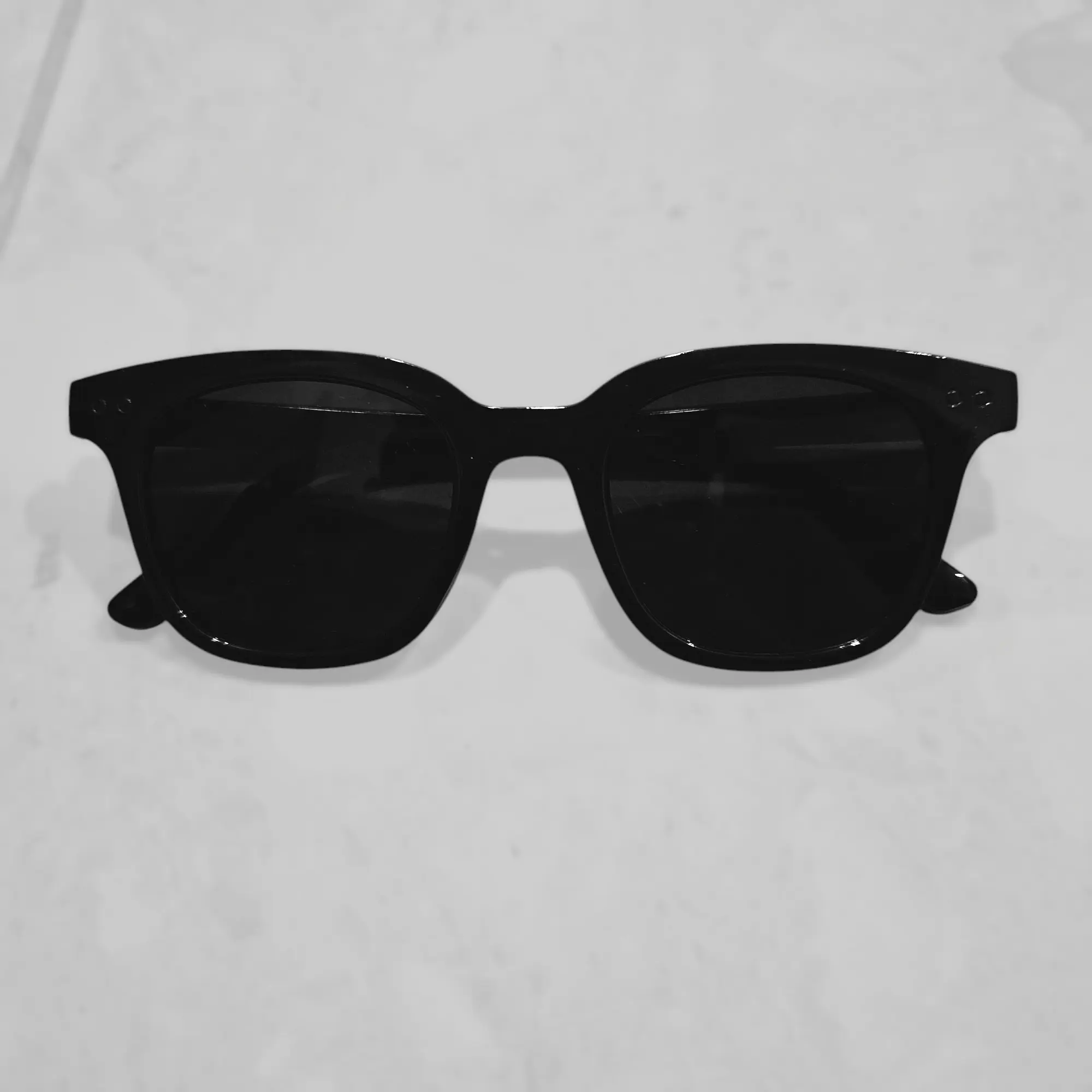 kacamata hitam model kch-005